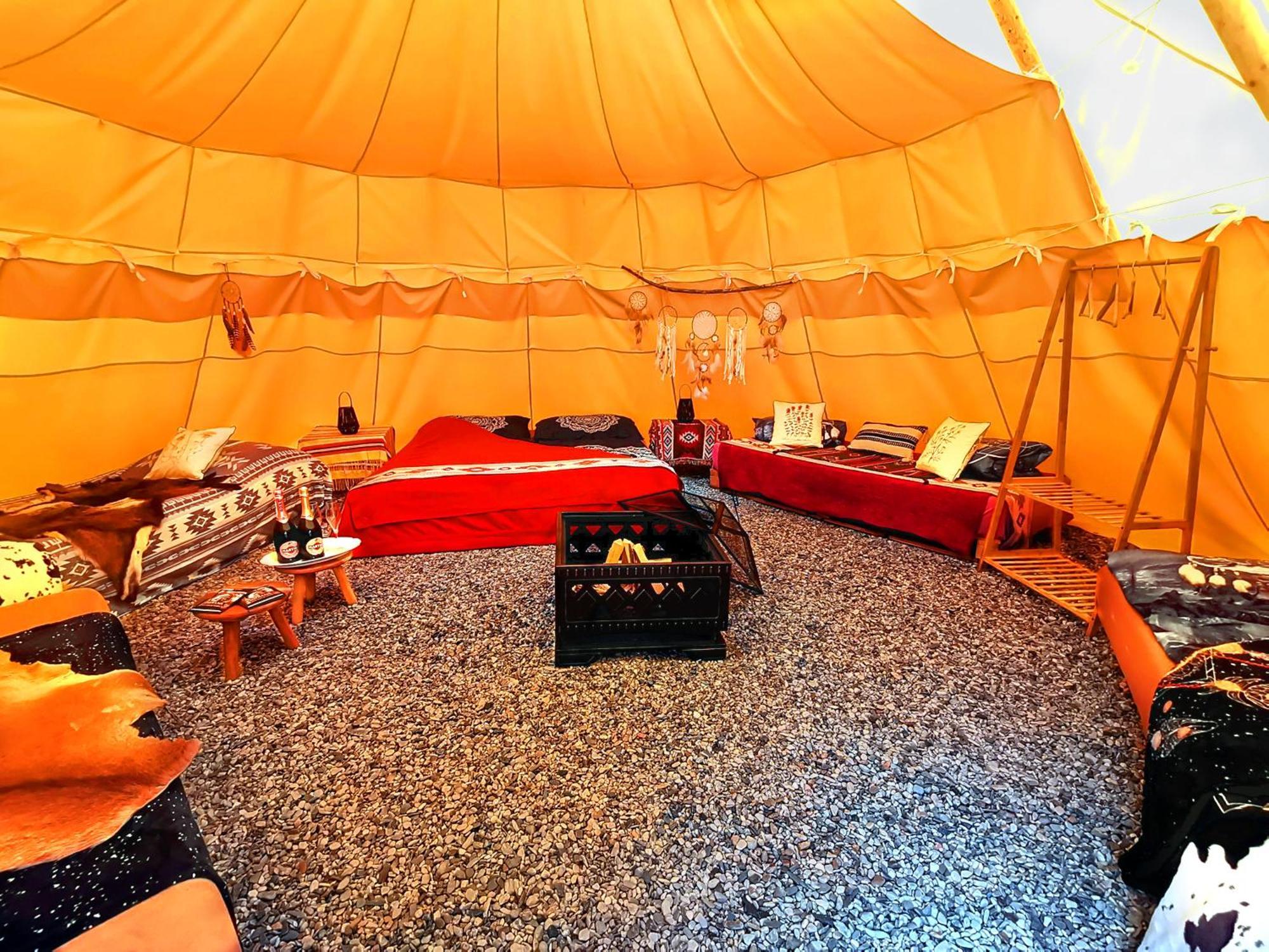 Teepee Camp Lounky Hotel Chodouny Eksteriør billede